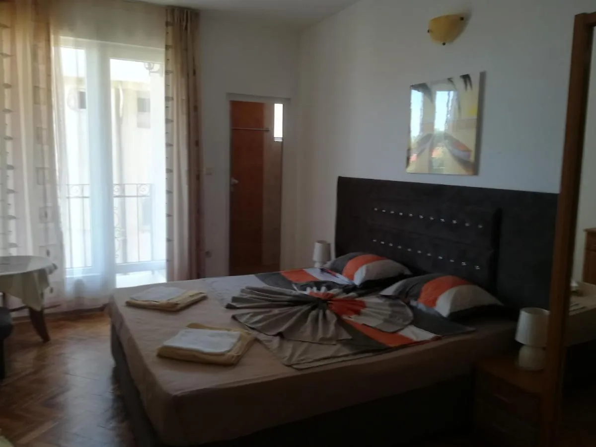 Guest House Stenli Primorsko 2*,  Bulgaria